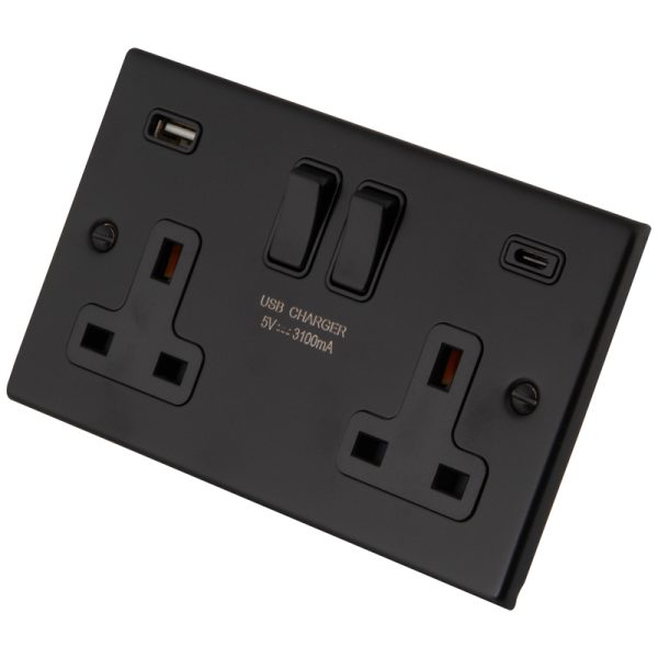 Black Metal 2 Gang 13A Socket c/w A+C USB 6082-904