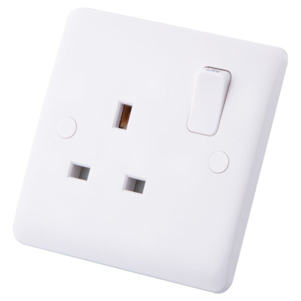 Iona 13 Amp mp 1 Gang Flush Socket Switched