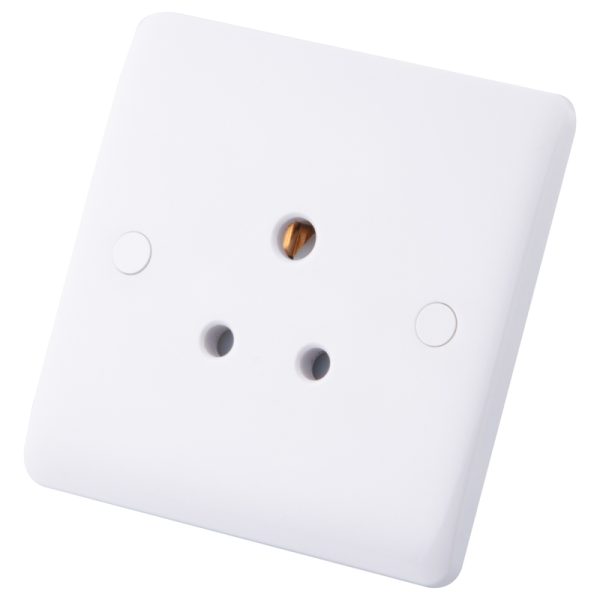 Iona 5 Amp Round Pin Socket