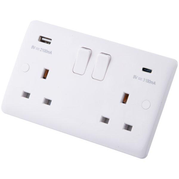 [SLS213/S/USB-C] Iona 13 Amp 2 Gang Switched Socket c/w USB-A & USB-C