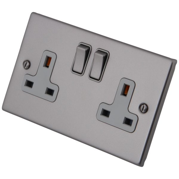 [MGM213SS] Gunmetal Grey 2 Gang 13 Amp Socket 6011-105
